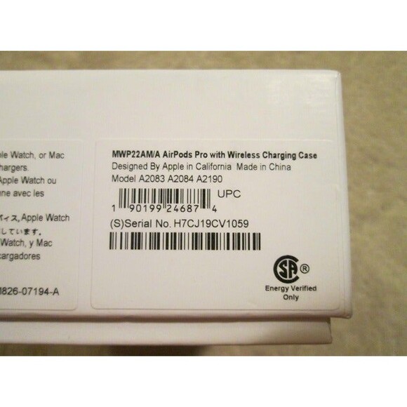 Apple AirPods Pro Charging Case With Box - Picture 5 of 5